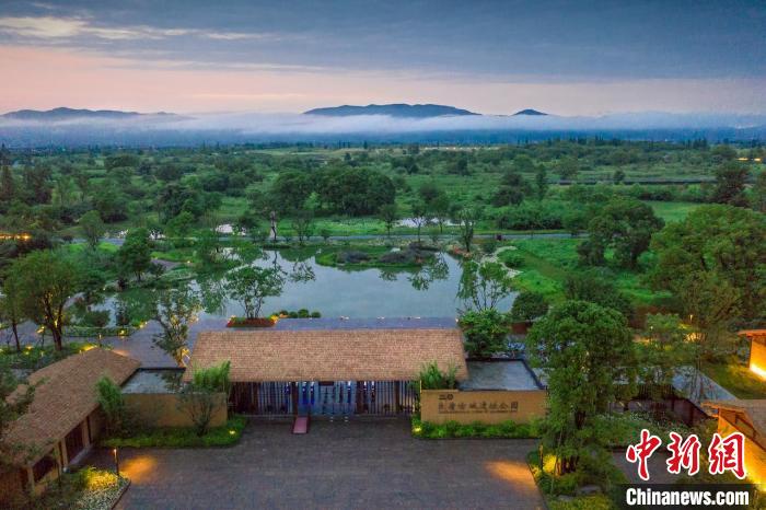 良渚古城遗址公园。　杭州良渚遗址管理区管理委员会供图