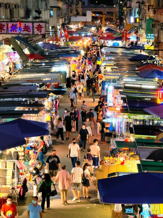 △香港旺角花园街。(总台央视记者杨光拍摄) △香港旺角花园街。(总台央视记者杨光拍摄)