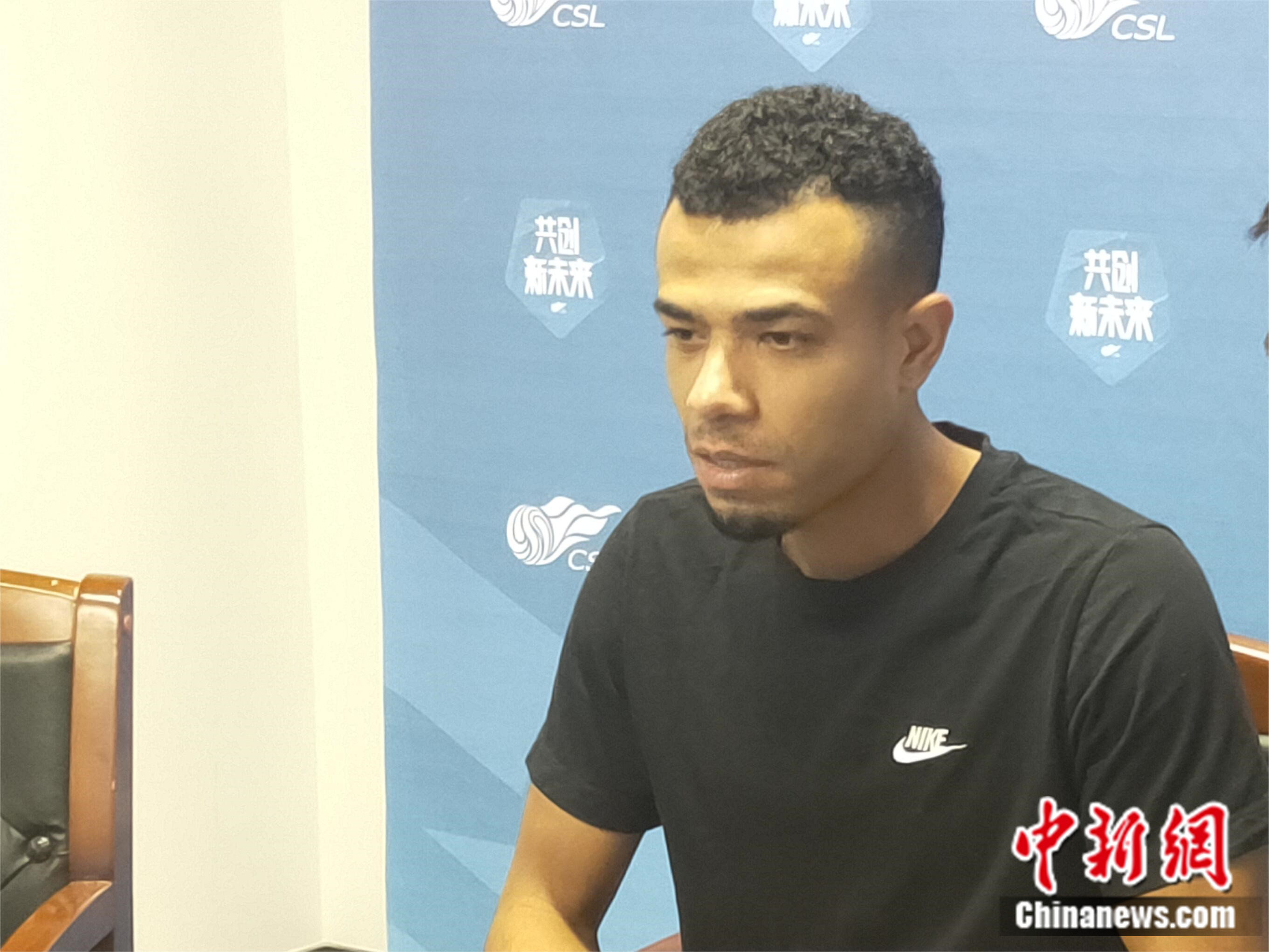 罗萨接受采访。<a target='_blank' href='/' >中新网</a>记者 卞立群 摄 罗萨接受采访。<a target='_blank' href='/' >中新网</a>记者 卞立群 摄