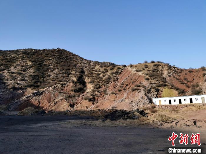 “刘氏真钱伯兽”化石野外发现地。　刘俊 供图