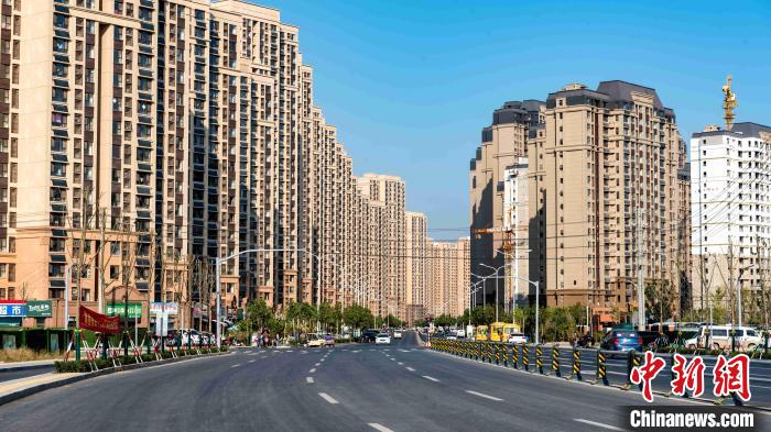 图为改造后的华山片区一街道。　华山街道供图